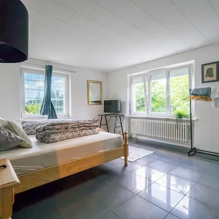 Sunny Near Airport * Zürich